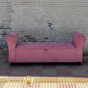 لاوست انتظار صورتی روشن